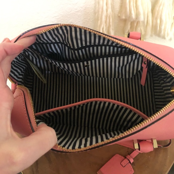 Kate Spade purse - Picture 2 of 4